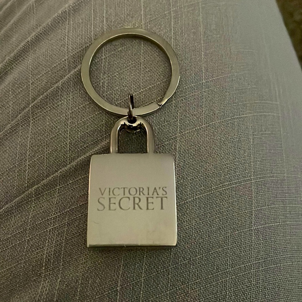 Keychain -Victoria’s Secret